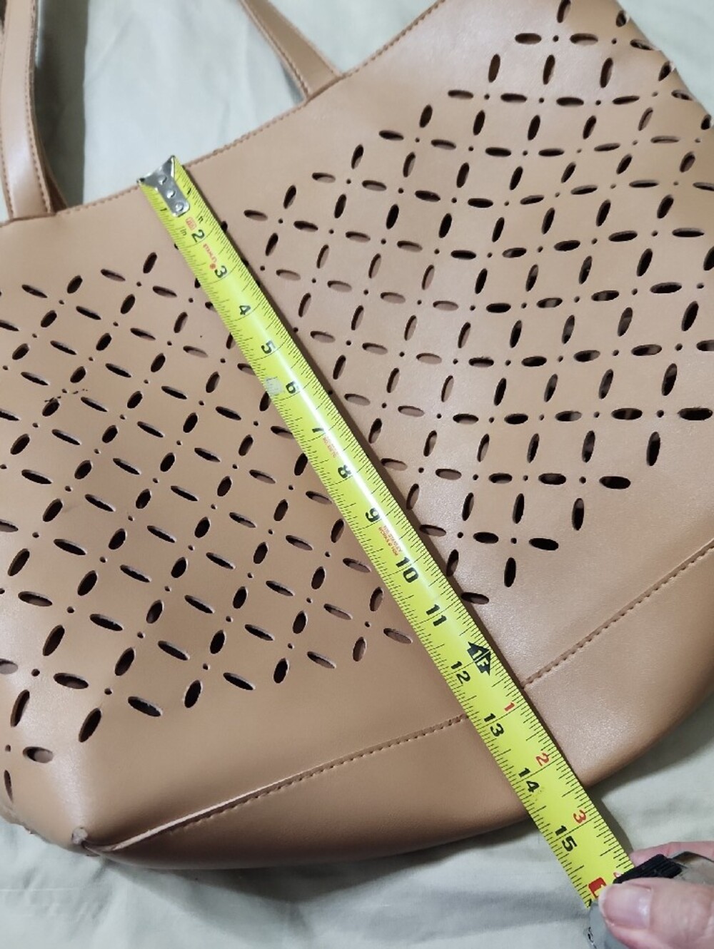 Oscar de la Renta Pale Pink Perforated Tote - Picture 7 of 11